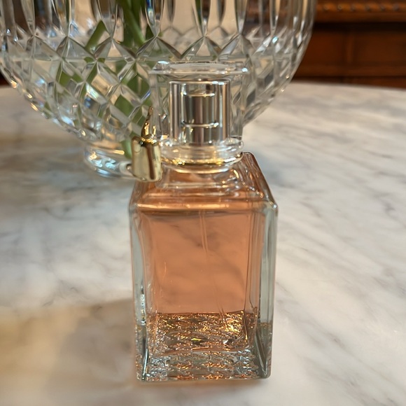 Miss Dior Eau de Toilette - Picture 2 of 4